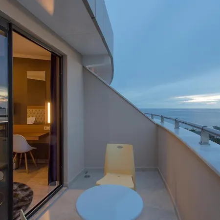 Hotel Michell & (adults Only) 3*