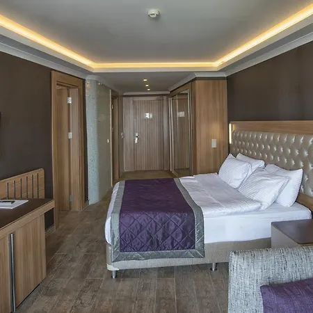 Hotel Michell & (adults Only) 5*