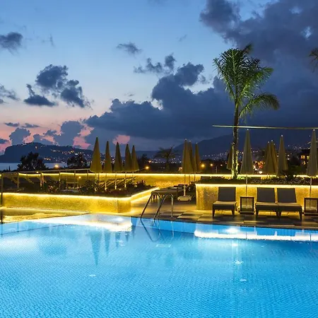 Szálloda Michell & (adults Only)