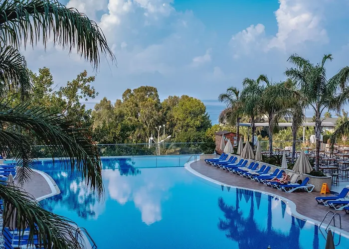 Michell & (adults Only)