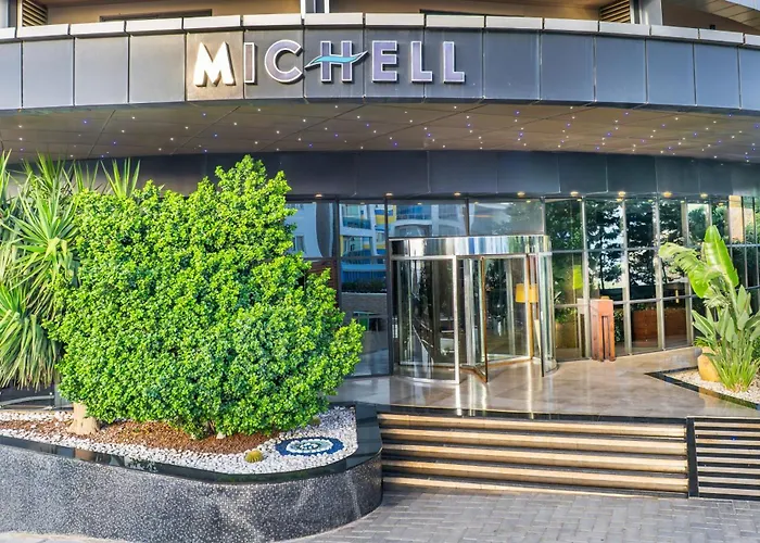 Michell & (adults Only) 3*